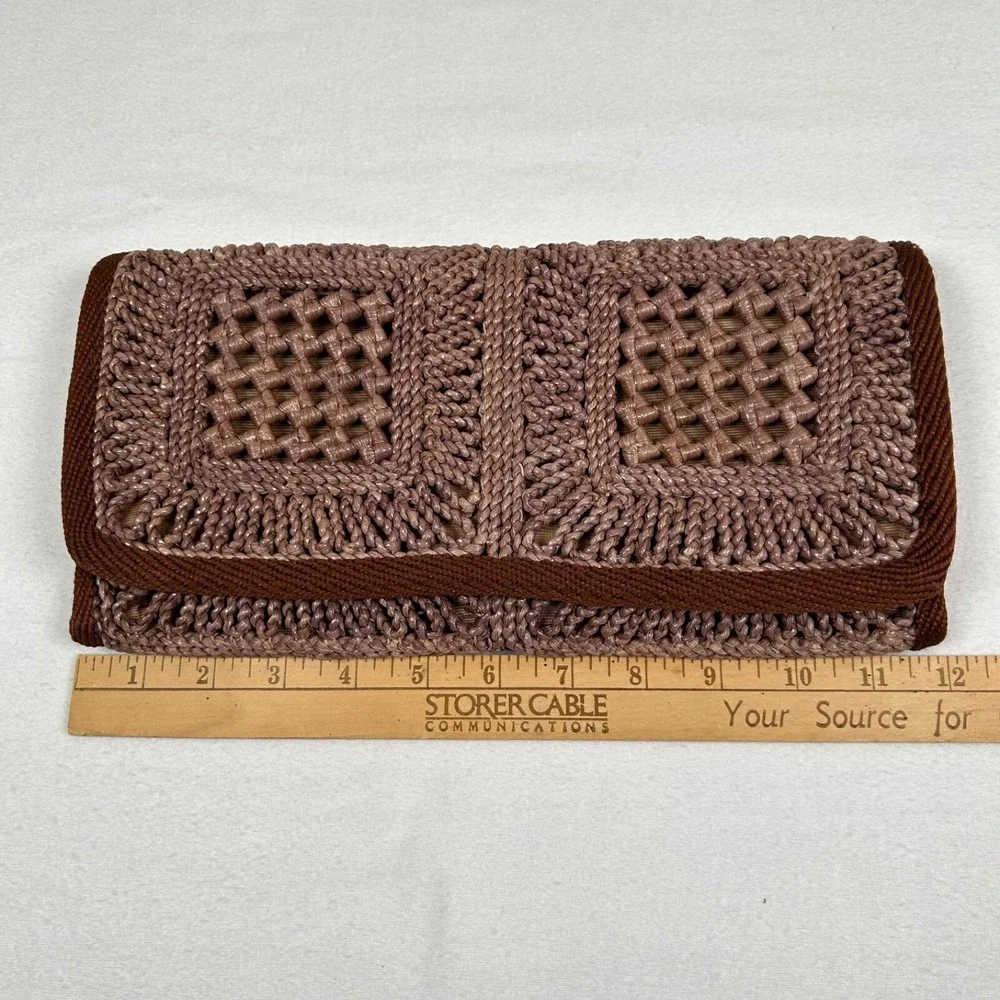 Vintage Purse Clutch Brown Weaved Straw‎ Lined 12